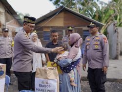 Polres Pidie Bantu Korban Kebakaran Rumah di Mila