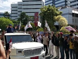 Presiden Prabowo Gunakan Mobil Buatan Indonesia Untuk Kenderaan Kepresidenan