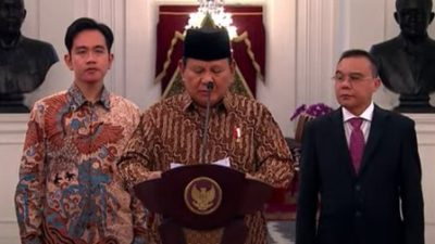 Prabowo Subianto Umumkan Susanan Kabinet Merah Putih