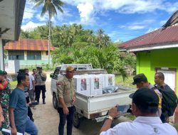 Dalam Proses Distribusi Logistik Pilkada Kaledupa Selatan Dipantau Oleh Polsek Kaledupa Selatan