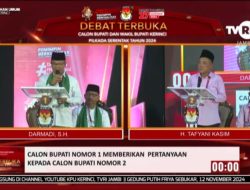Kuasai Materi Pasangan Darmadi-Darifus,di Debat Terbuka fokus Kupas isu Strategis dan Berinovasi