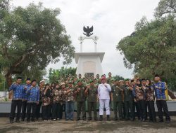 Kodim 0736/Batang Ziarah dan Tabur Bunga di TMP Kadilanggu