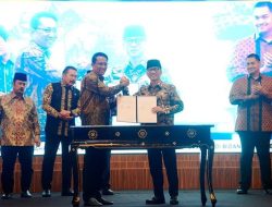Kemenkum Tandatangani 30 Dokumen Kerja Sama untuk Penguatan Layanan Publik