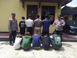 Polisi dan Warga Gagalkan Aksi Tawuran Dua Kelompok Remaja Bersenjata Tajam di Pringsewu.