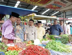 Jelang Ramadhan Satgas Polda Riau Bersama Pemprov Riau Lakukan Bapokting Di Pasar