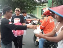 PPWI Lampung Tebarkan Kepedulian, Berbagi Takjil di Bulan Suci Ramadhan 1446 Hijriyah.