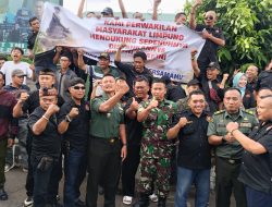 Aksi Damai Dukung Pengesahan UU TNI, Warga Batang Berbagi Takjil di Depan Makodim