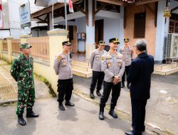 AKBP Edi Rahmat Mulyana Pastikan Pengamanan Maksimal di Gereja-gereja Batang