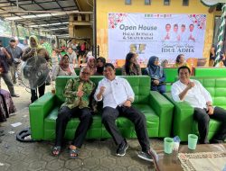 Halal Bihalal dan Silaturahmi Open House di kediaman H.gogo Purmanjaya di selingi Makan Bersama Masyarakat Kecamatan teweh baru