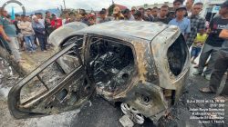 Di Duga korsleting listrik Pada Mesin, Sebuah Mobil Toyota Agya Hangus Terbakar