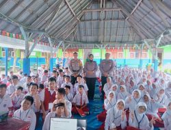 Polres Ternate Gencarkan Sosialisasi Bahaya Judi Online dan Kenakalan Remaja di SMP Negeri 1 dalam Rangka MPLS Tahun Ajaran 2025/2026