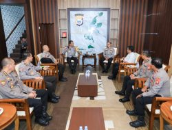 Kapolda Maluku Utara Sambut Kunjungan Itwasum Polri, Bahas Penguatan Pengawasan Internal dan Sosialisasi Program Energi Masyarakat