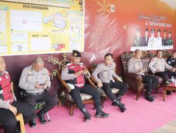 Sukseskan Operasi Lilin Musi 2025, Wakapolres Musi Rawas Lakukan Pengecekan Pos Pengamanan dan Tinjau Keamanan Gereja Santa Maria di Desa G1 Mataram
